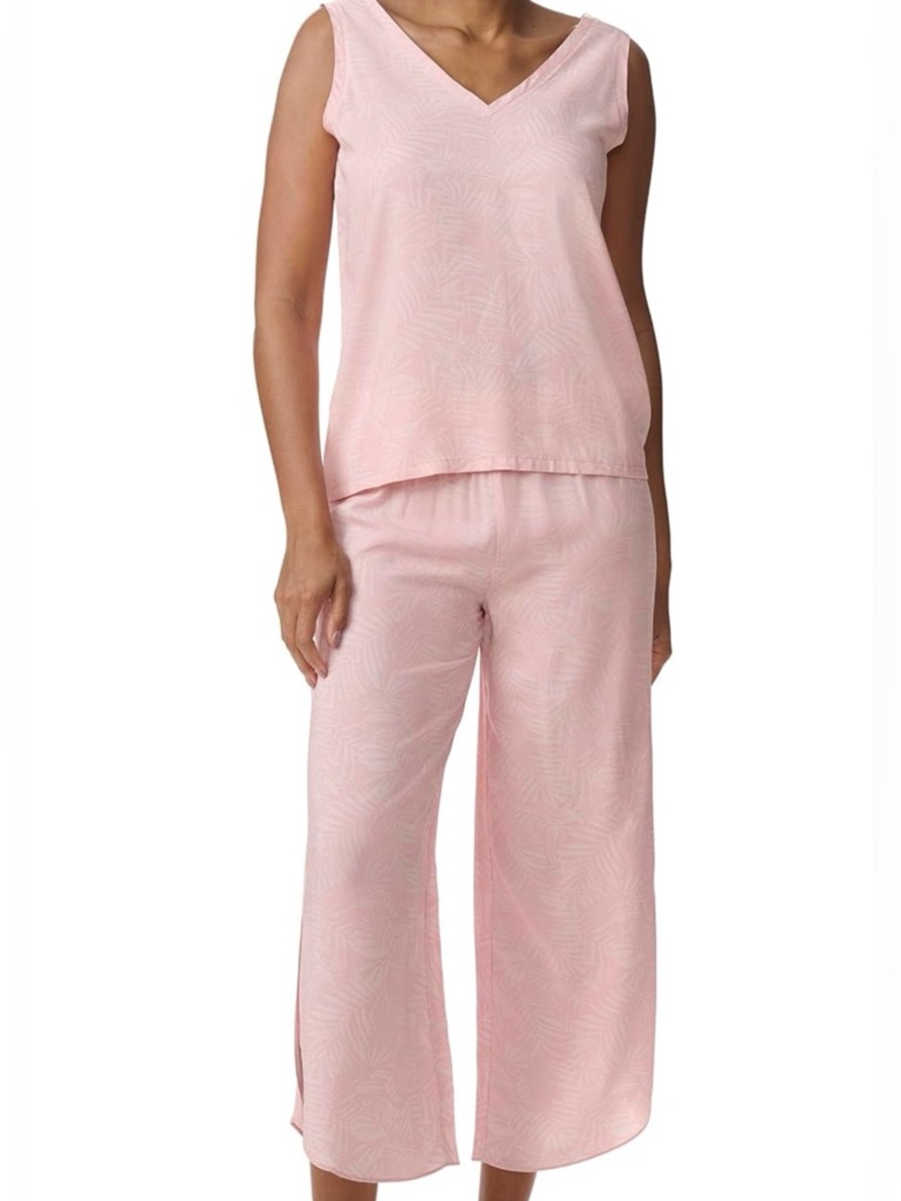 Tommy Hilfiger XL Womens Tank Top and Crop Pant Bottom Tonal
Palm/Peach Skin